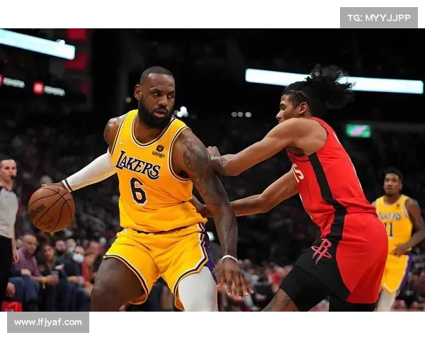 NBA新赛季战火重燃东西部强队激战争夺季后赛席位 NBA新赛季战火重燃东西部强队激战争夺季后赛席位